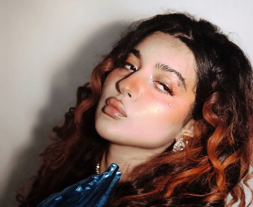 What Makes Dounia, Dounia